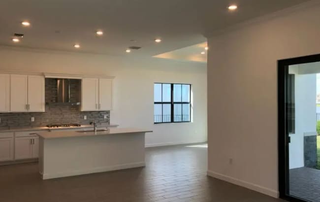 Photo - 537 SE Fascino Cir