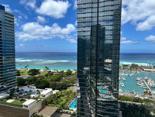 Photo - Upscale living With a View!