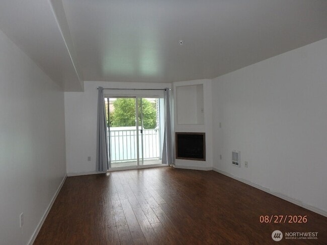 18621 Blueberry Ln
