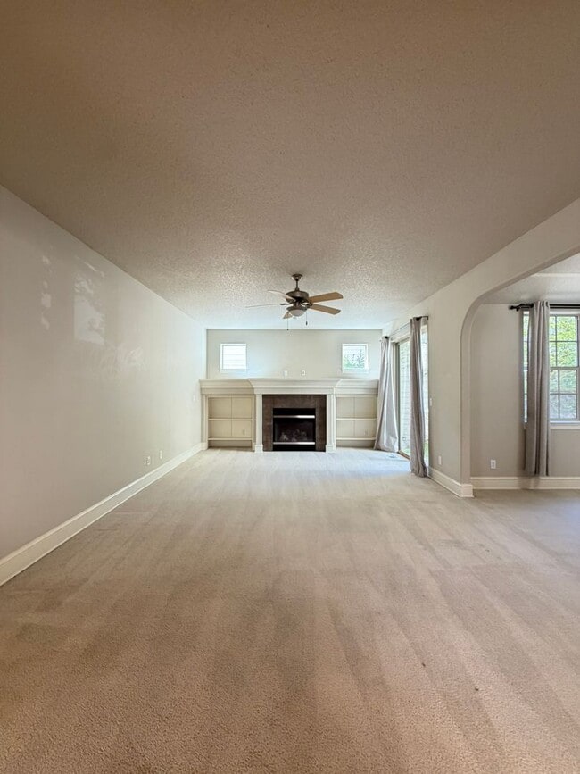 Photo - 17204 SW 136th Ave