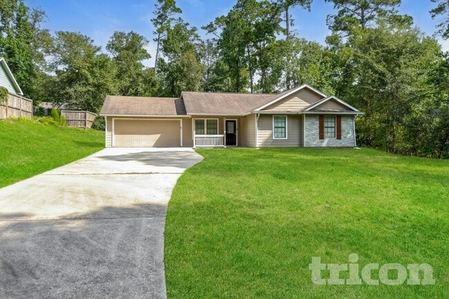 Building Photo - 10951 Royal Forest Dr