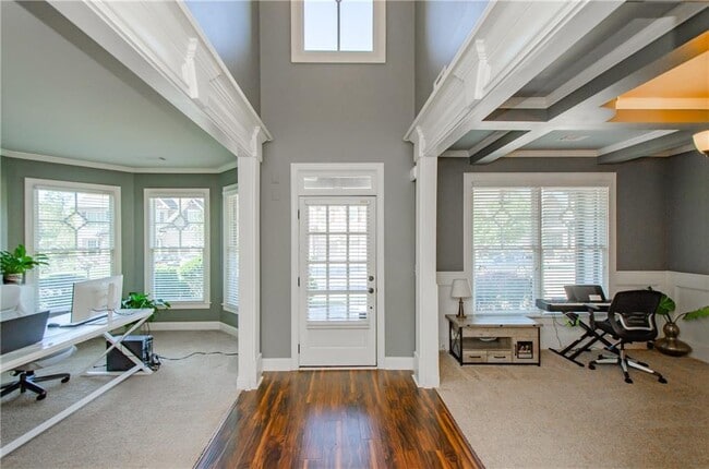 Photo - 4669 Sierra Creek Dr NE