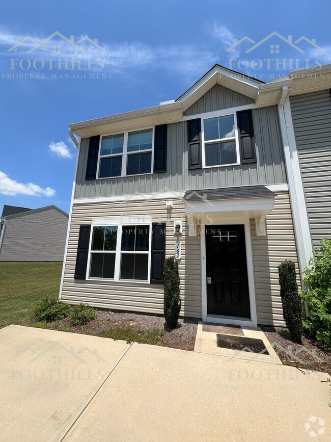 Building Photo - 167 Nicklaus Dr Rental