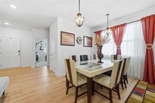 Photo - 196 Summit Pointe Dr