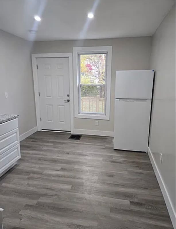 Photo - 159 Lincoln St Unit 3