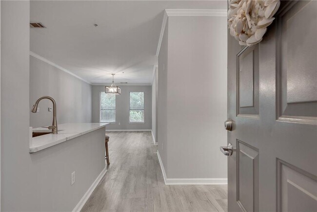 821 Ralph McGill Blvd NE Unit 3215
