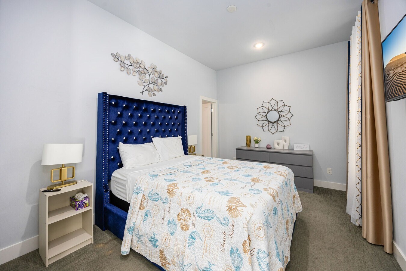 Photo - 5815 Fairdale Ln