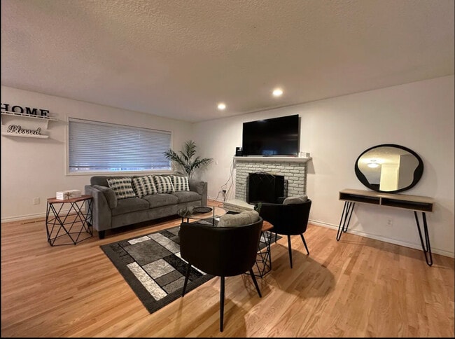 Photo - 9317 SE Suncrest Dr