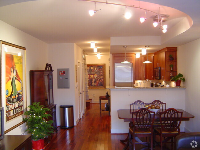 Building Photo - 1209 13th St NW Unit 801 Rental