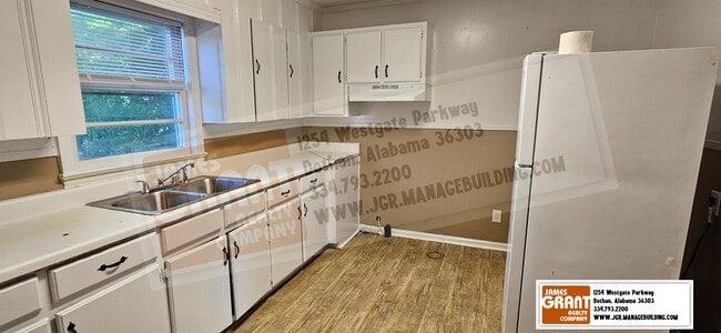 Photo - 310 W Lafayette St