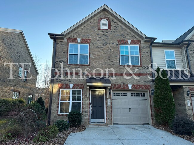 Stunning 3 Bedroom 2.5 Bath in Winston Salem - Stunning 3 Bedroom 2.5 Bath in Winston Salem Casa