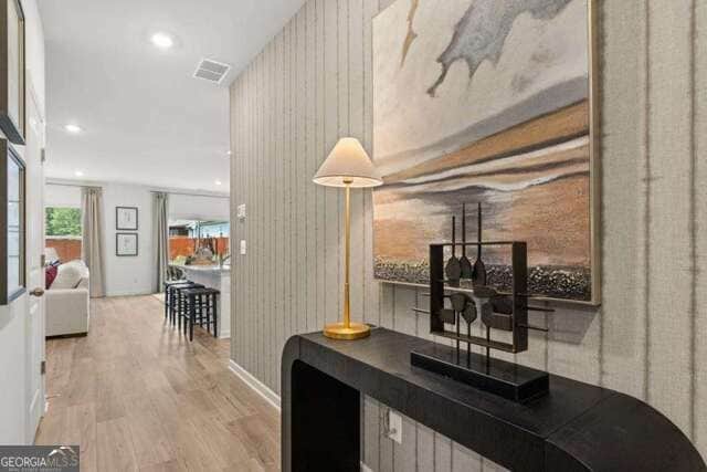 Building Photo - 470 Red Dragon Dr