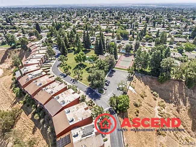 Photo - 4200 Boise St Unit Top