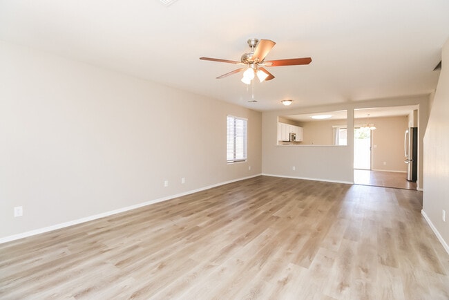 Photo - 2328 E Meadow Chase Dr