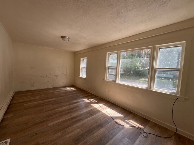 Photo - 109-111 S Walnut Street Unit 111 Walnut (Downstairs )