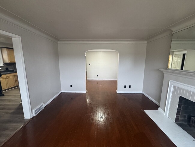 Photo - Ready for Move-In: Spacious 3-Bed Home