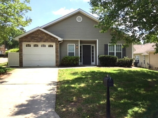 Photo - 164 Cameron Way Cir House