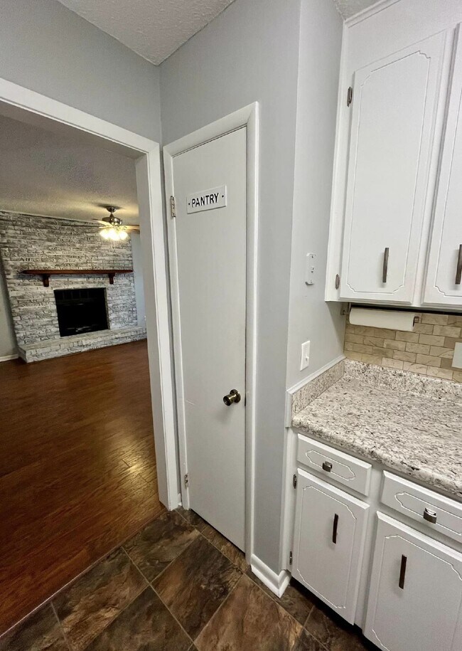 Photo - Available now FOR RENT in Dothan, AL!!