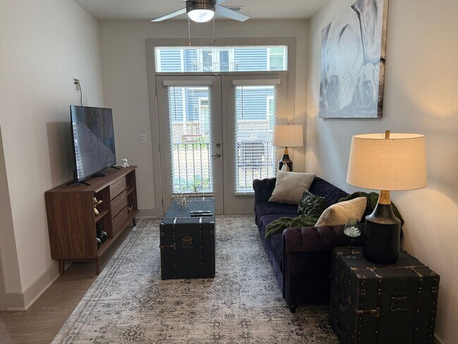 Photo - Avant at Huntington Pointe