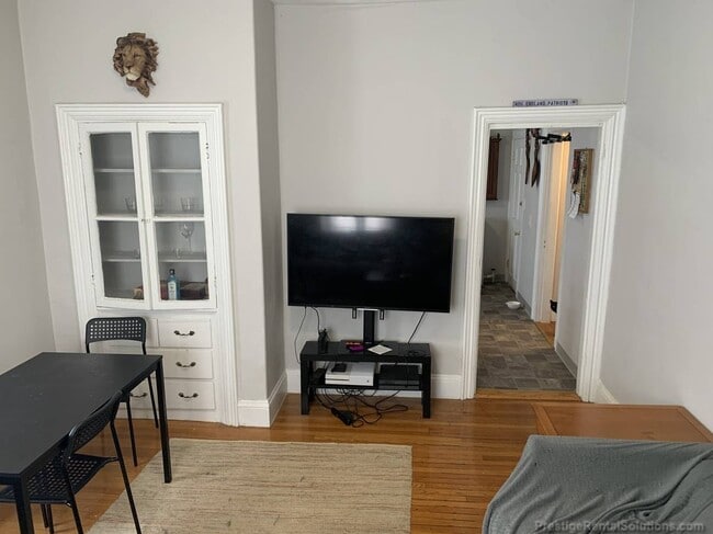 Photo - 172 Bigelow St Unit 2