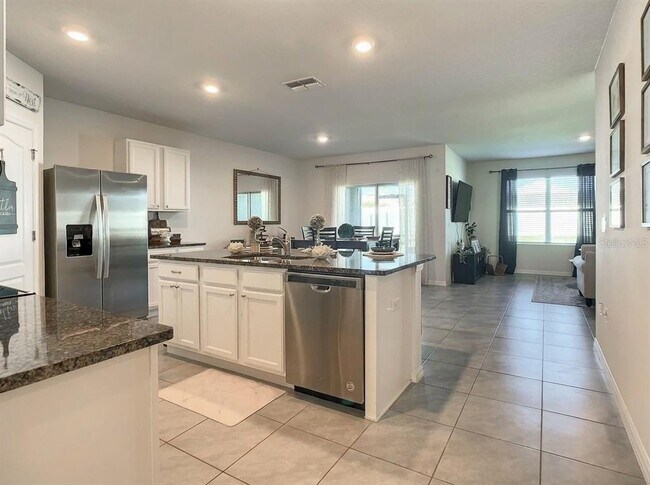 Photo - 507 Autumn Stream Dr