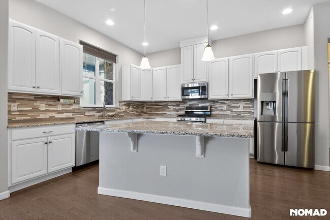 Photo - 11009 Yates Ct