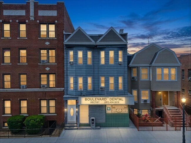 Photo - 2275 John F. Kennedy Blvd Unit 2