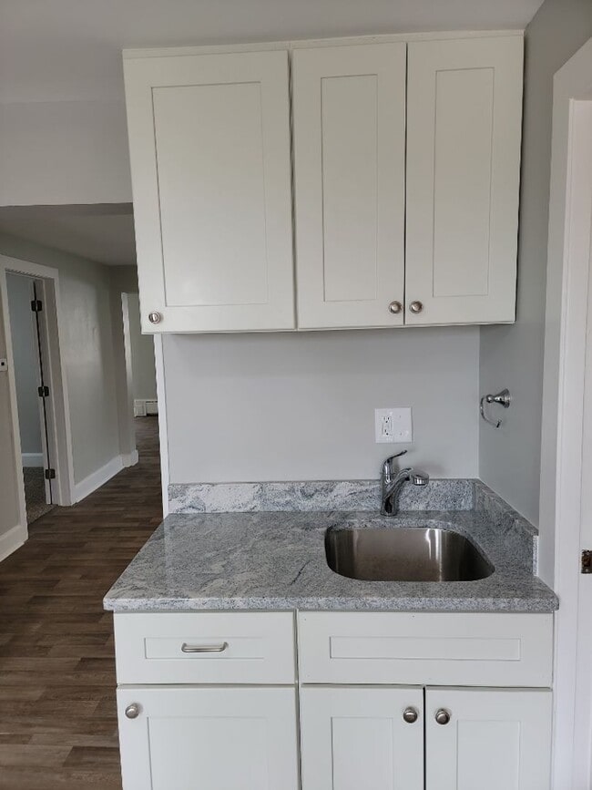 Photo - AVAILABLE JUNE 1st 2026 - Fantastic Newly Renovated 5 Bed 2 Bath Home w/ Garage