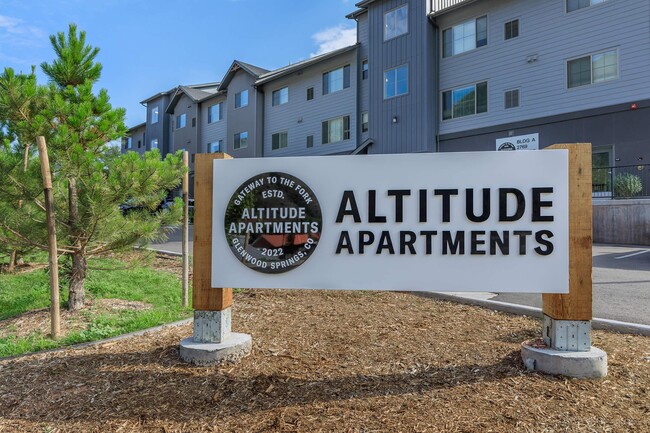 Altitude Apartments - Altitude Apartments