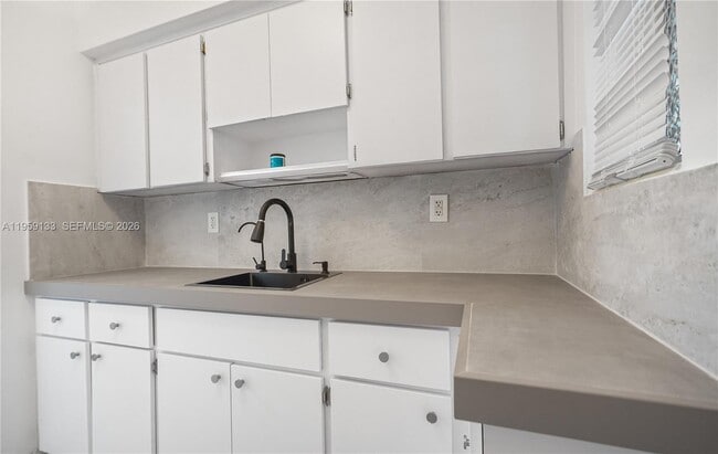 Photo - 710 82nd St Unidad 4