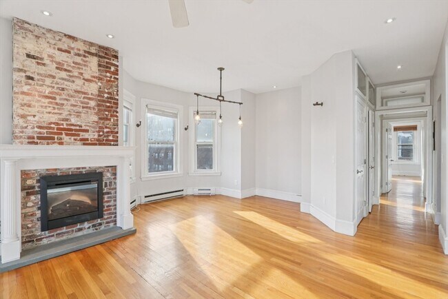 Photo - 583 Massachusetts Ave Unit 5