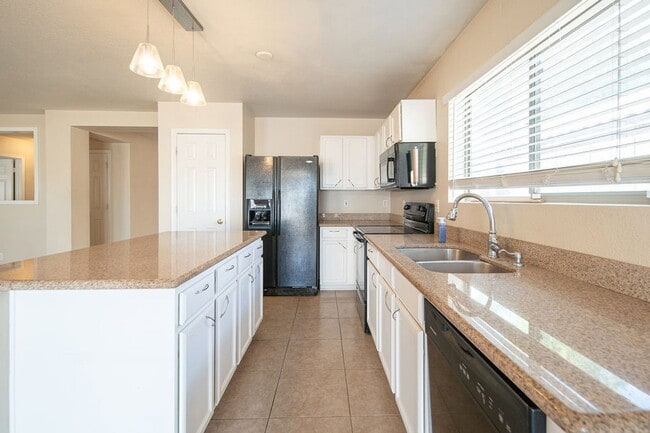 Photo - 15105 N 155th Ln