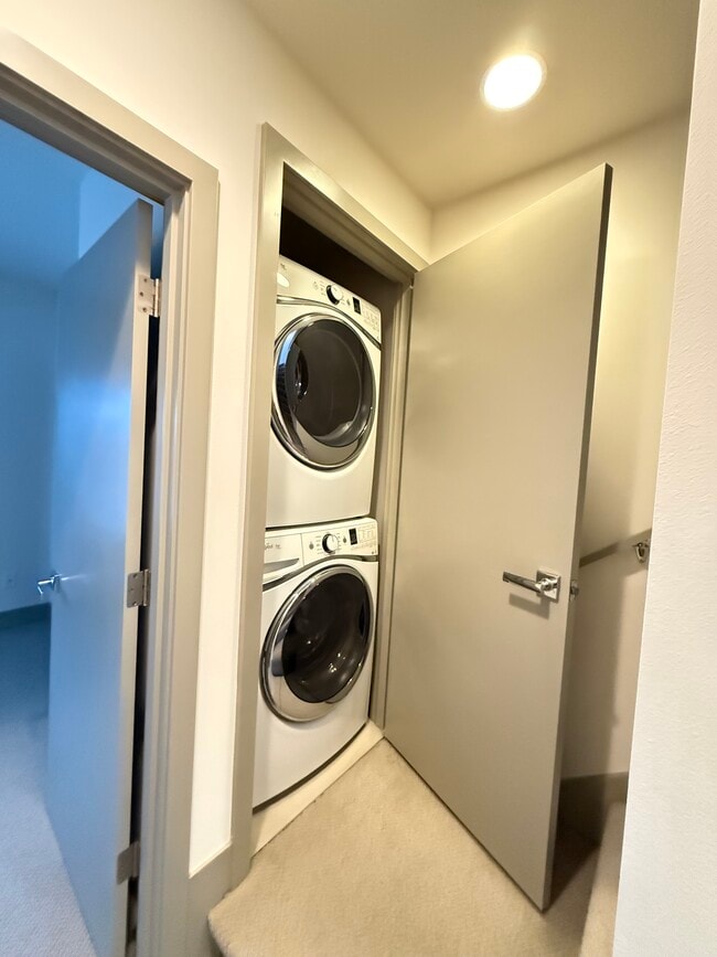 Laundry - 4143 California Ave SW