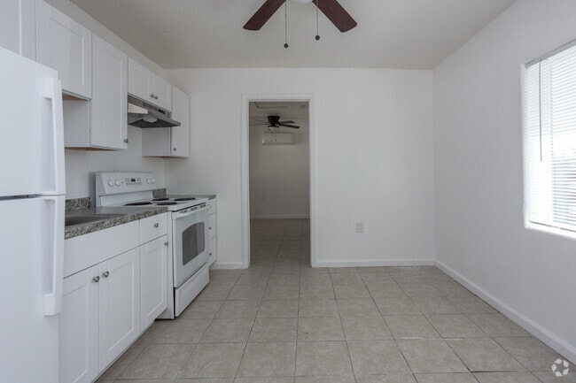 Studio - 300SF