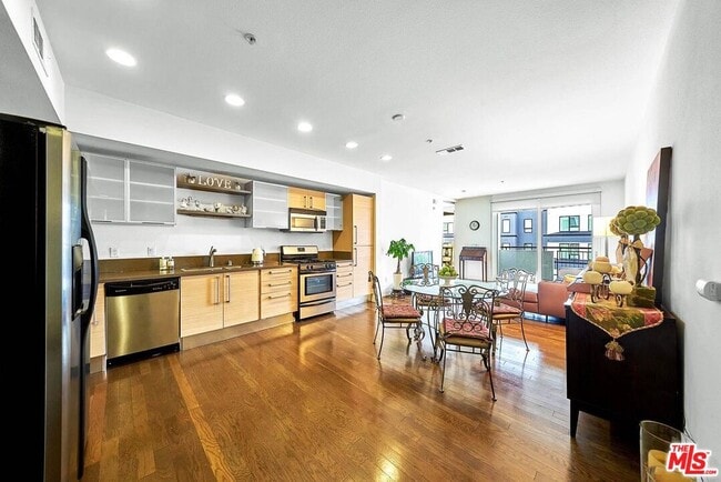 Photo - 1234 Wilshire Blvd Unit 318