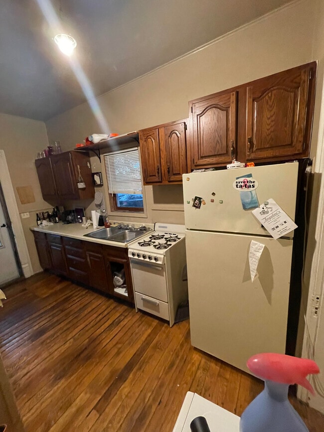 Photo - 1216 State St