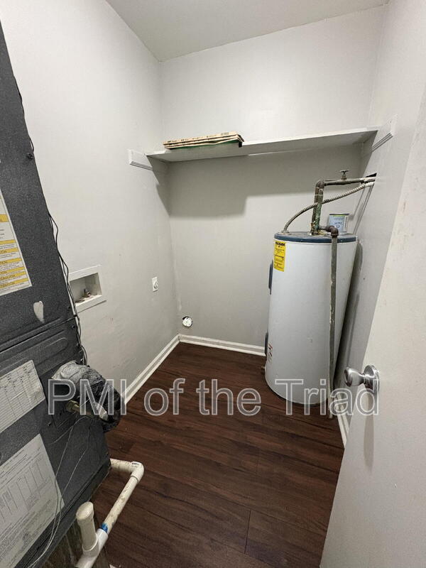 Photo - 1600 Oak Croft St Unit Apt D