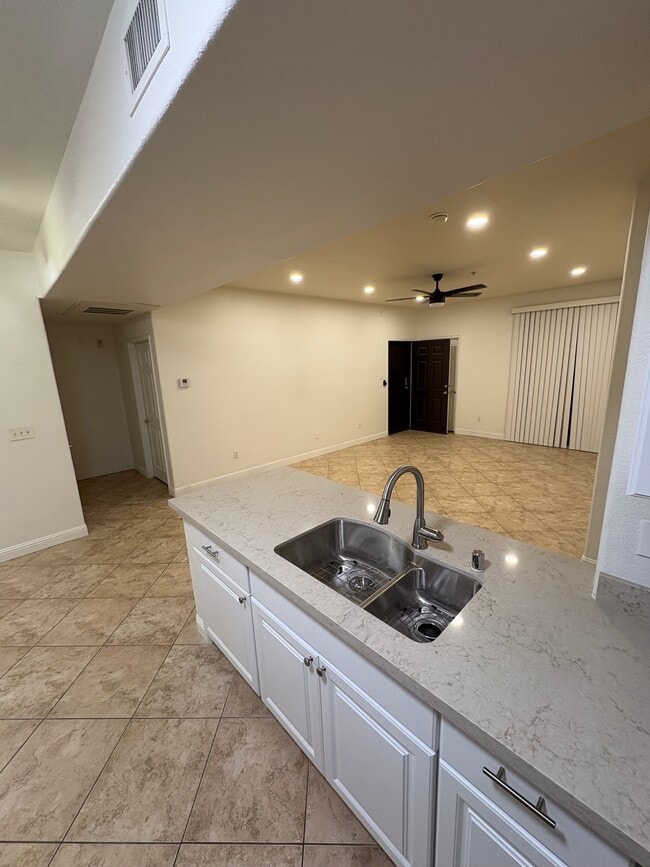 Photo - 24909 Madison Ave Unit 2513