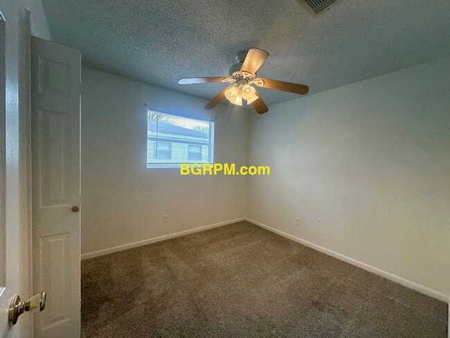 Photo - 3 BD, 1.5 BA, home in Jacksonville