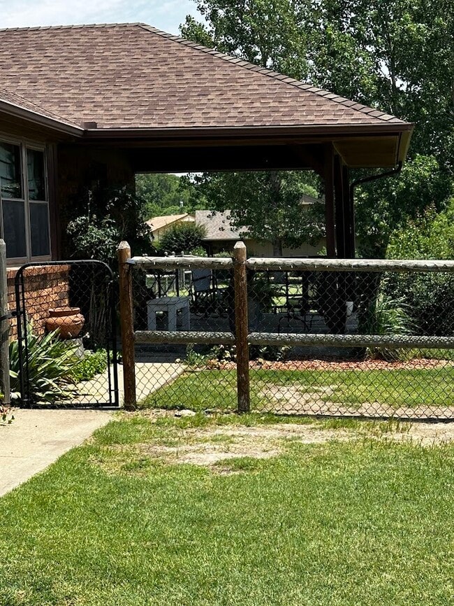 Photo - 9119 N 153rd East Ave