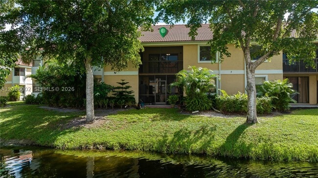 5741 Riverside Dr Unit 205A5