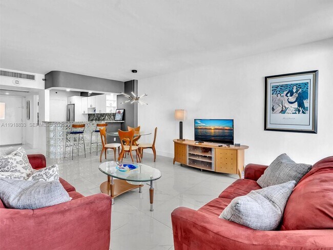 Photo - 100 Lincoln Rd Unidad 710