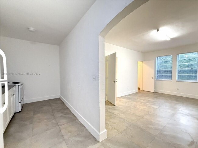 Photo - 2701 NW 1st Ave Unit 6