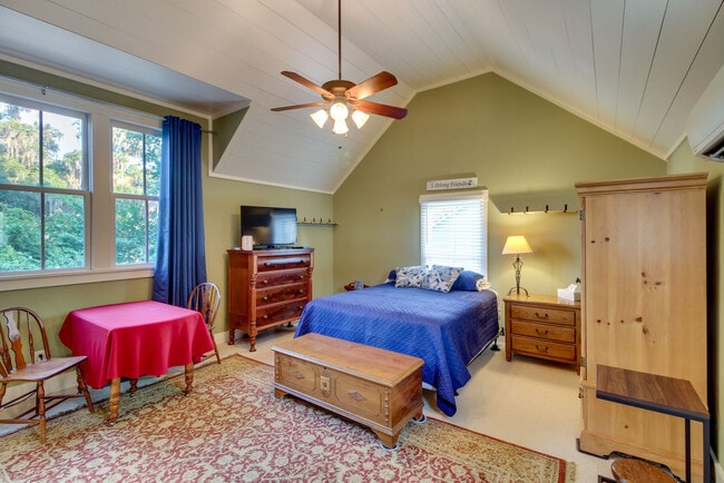 Building Photo - 64 Wrights Point Cir Unit SI ID1600630P