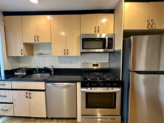 Photo - 1714 Commonwealth Ave Unit 6