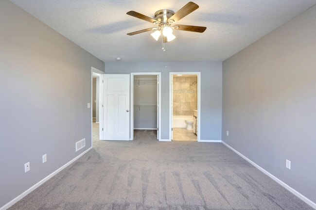 Fox Run Townhomes