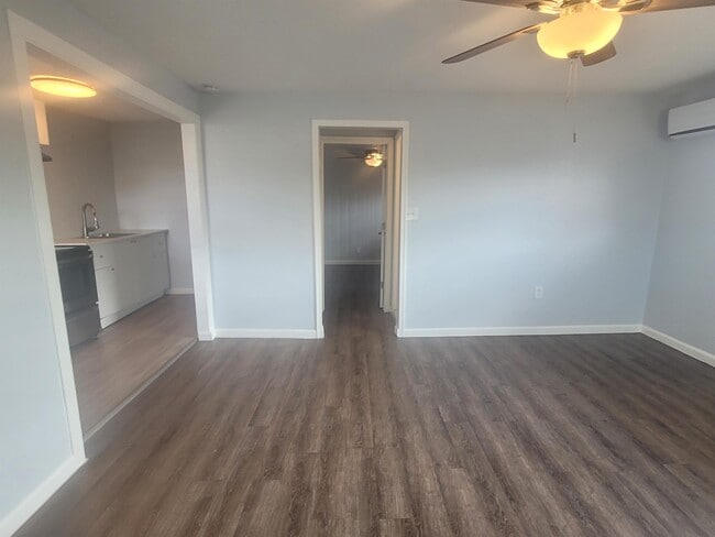1017 E Moreland St Unit 3