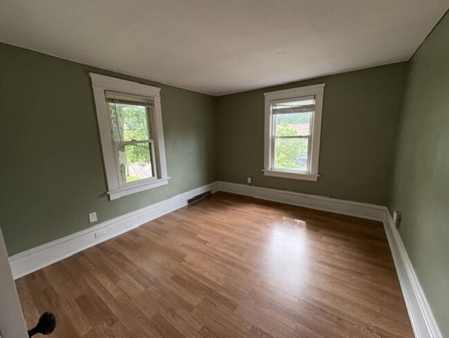 325 Para Ave Unit Upper