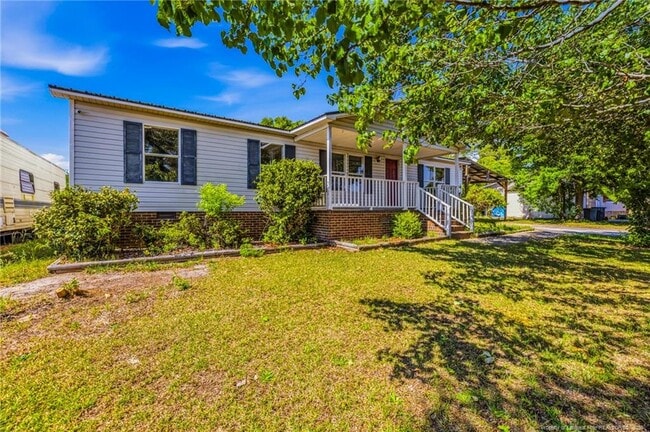 Photo - 105 Valley Forge Way N