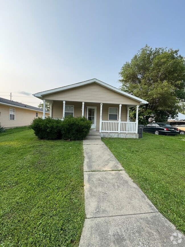 Building Photo - Perry Twp - 3 bedroom home